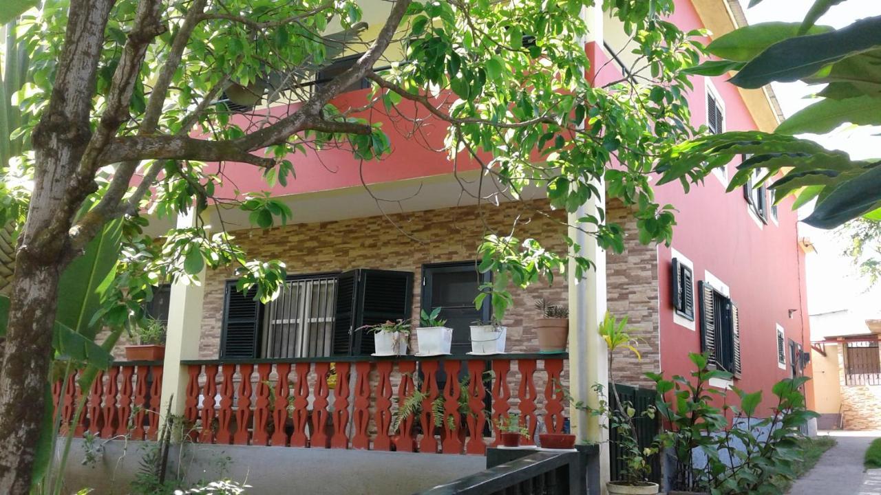 Santos'S House Hotel Sao Tome Ngoại thất bức ảnh
